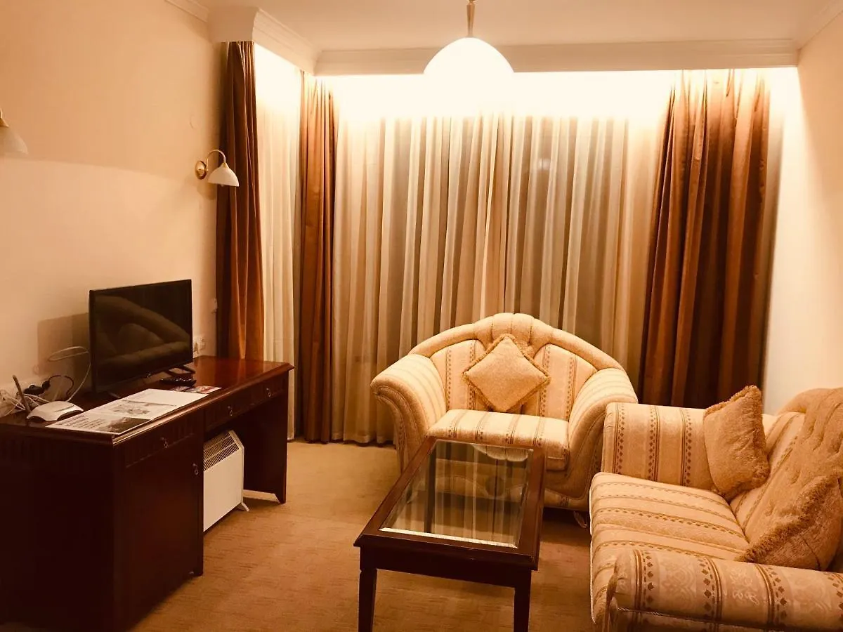 Luxury Downtown Apartment - Gondola Bansko